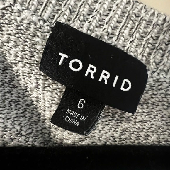 Torrid Gray Knit Sweater - Picture 3 of 4